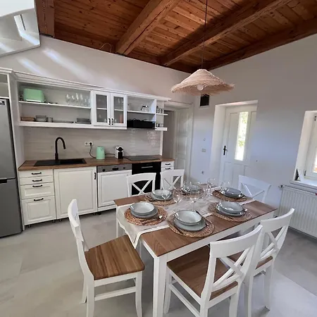 Villa Ko-villa *